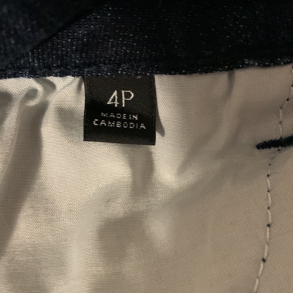 VGUC Simply Vera Wang capri’s - Picture 10 of 11